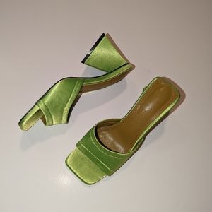 Green heels size 8 unbranded
